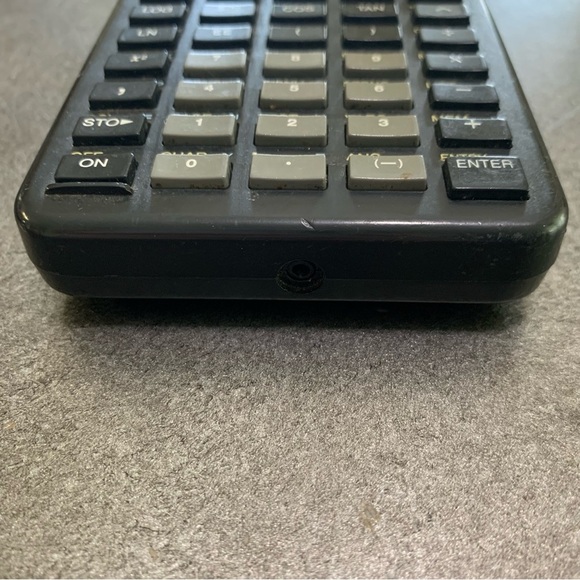 Vintage 1991 Texas Instruments TI-85 Graphing Calculator Tested Works No Cover - Picture 6 of 9